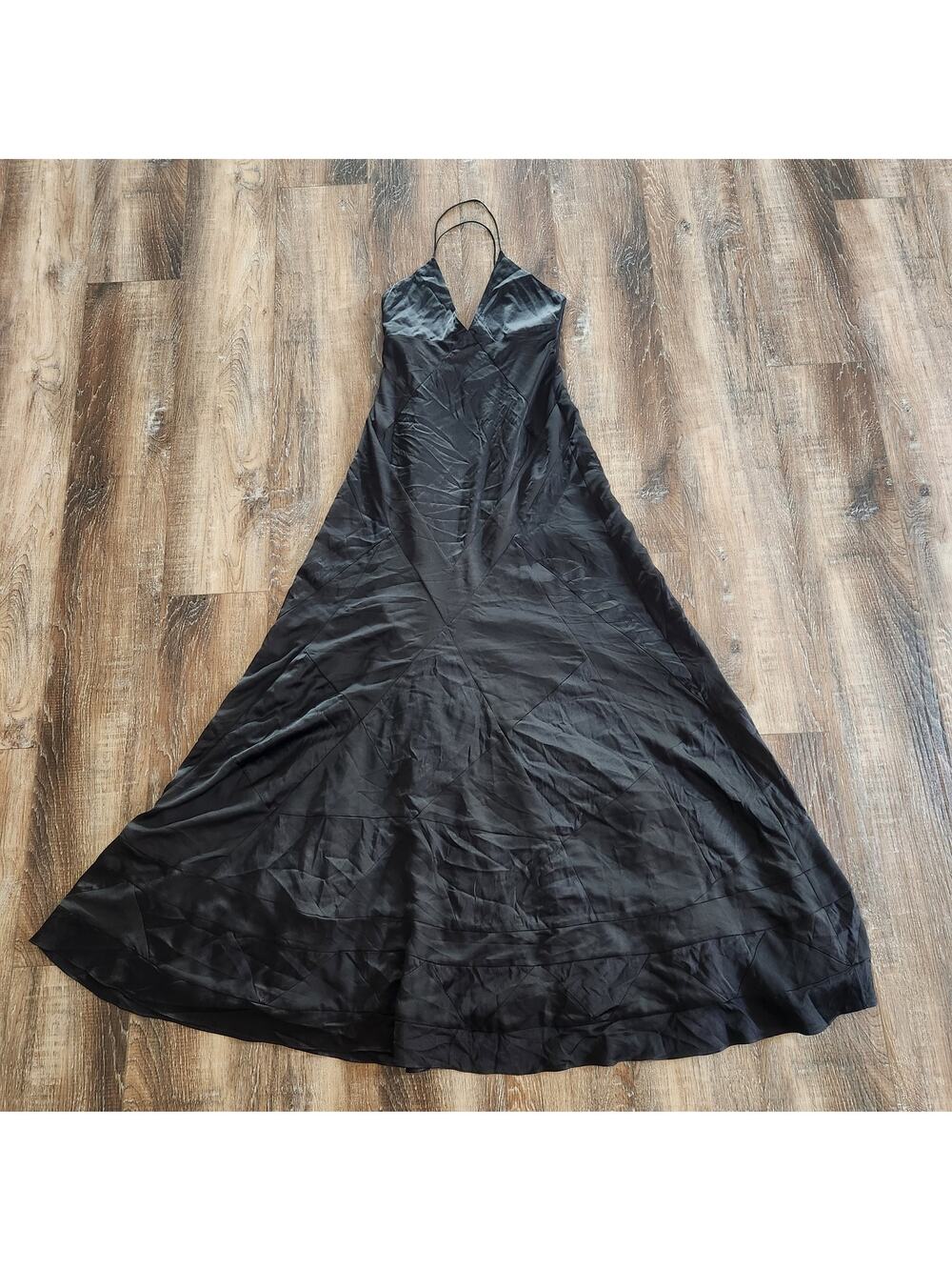 Retrofete Black Maxi Dress Sleeveless Size Patchwork Size Small?